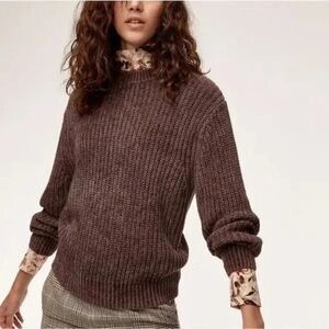 Wilfred Aritzia Chenille chocolate brown pullover knit sweater
